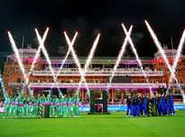 足球训练 足球训练